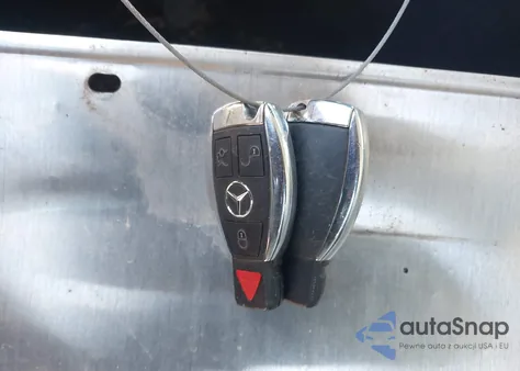 2015 Mercedes-Benz C 300 4Matic from USA, damaged, VIN 55SWF4KB0FU002449